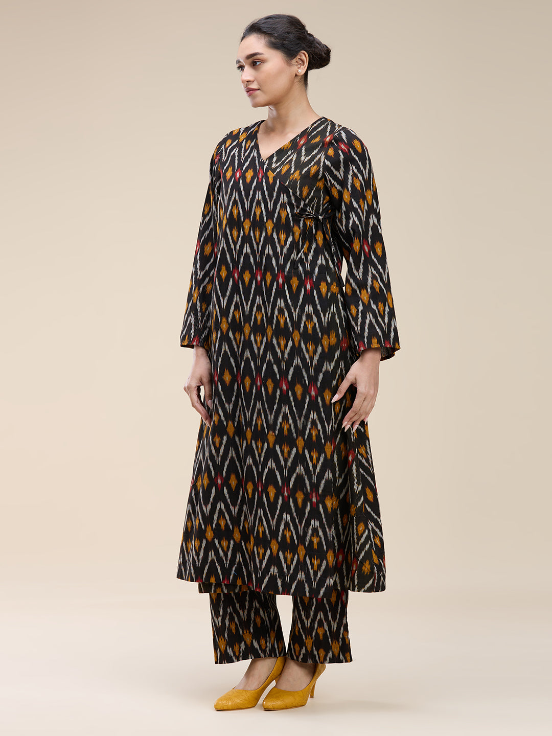 Ikat Angrakha Set