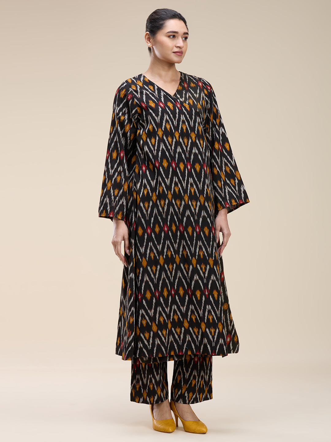 Ikat Angrakha Set