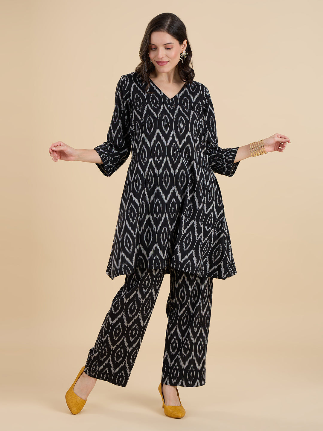 Black Ikat Coord Set
