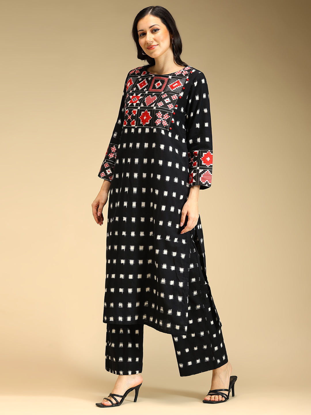 9 Motif Silk Telia Rumal Ikat Coord Set