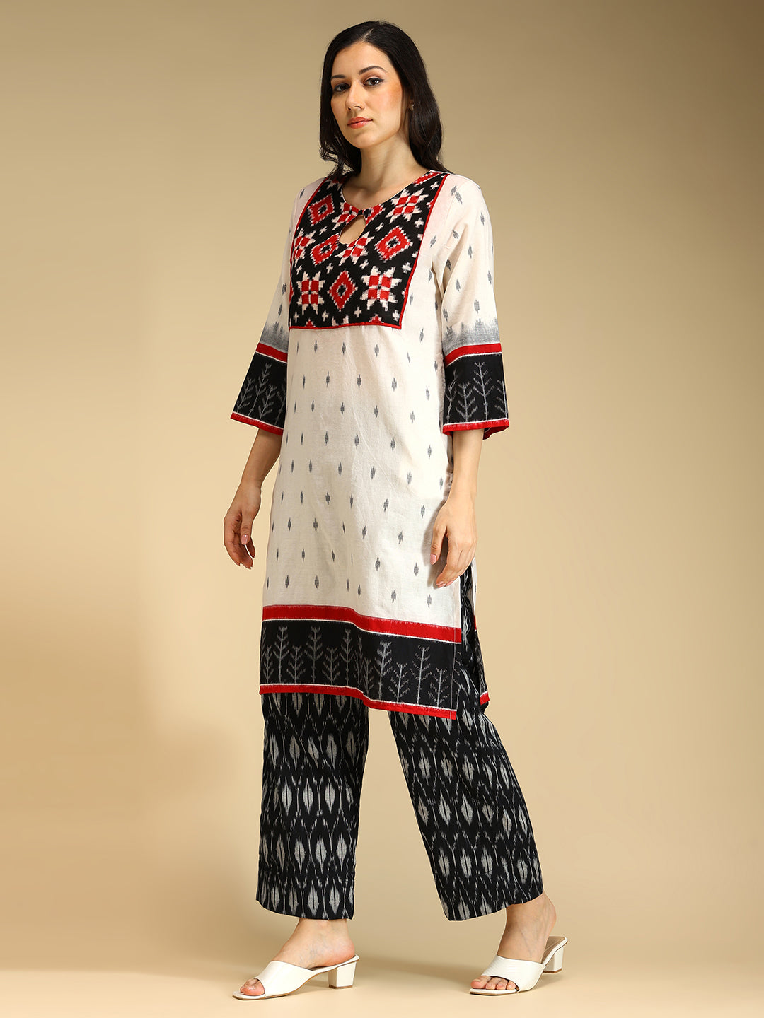 Telia Rumal Coord Set