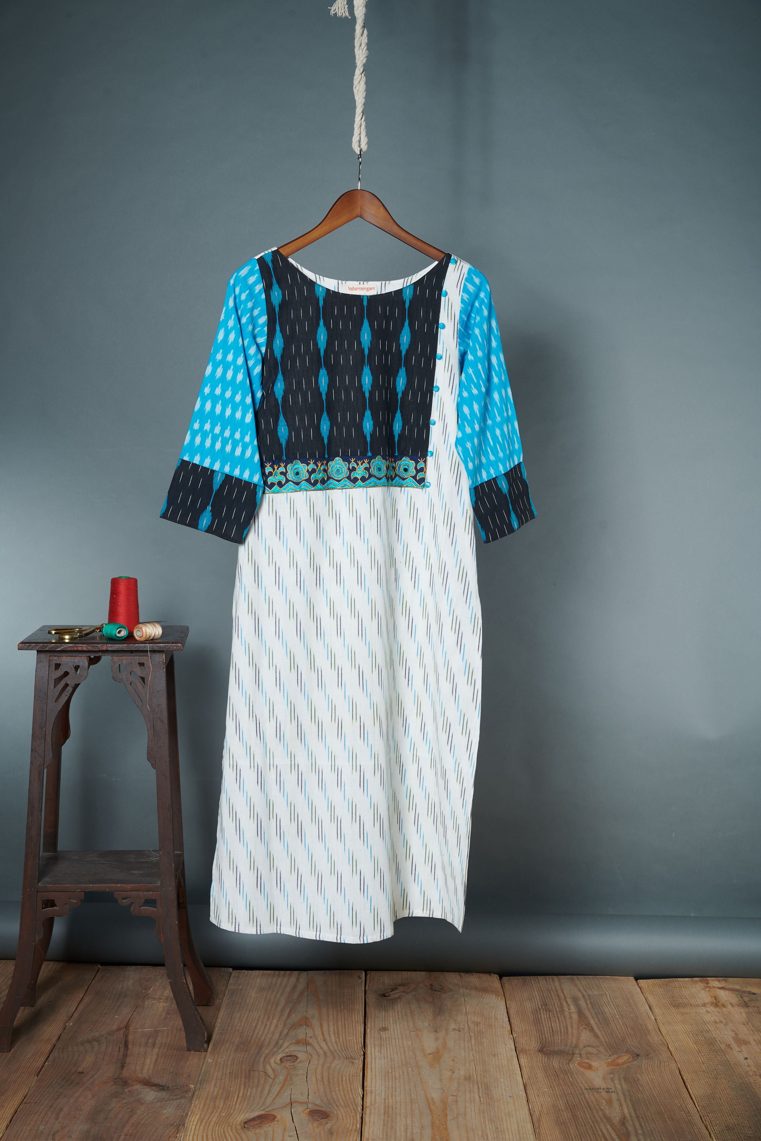 Ikat Kurta