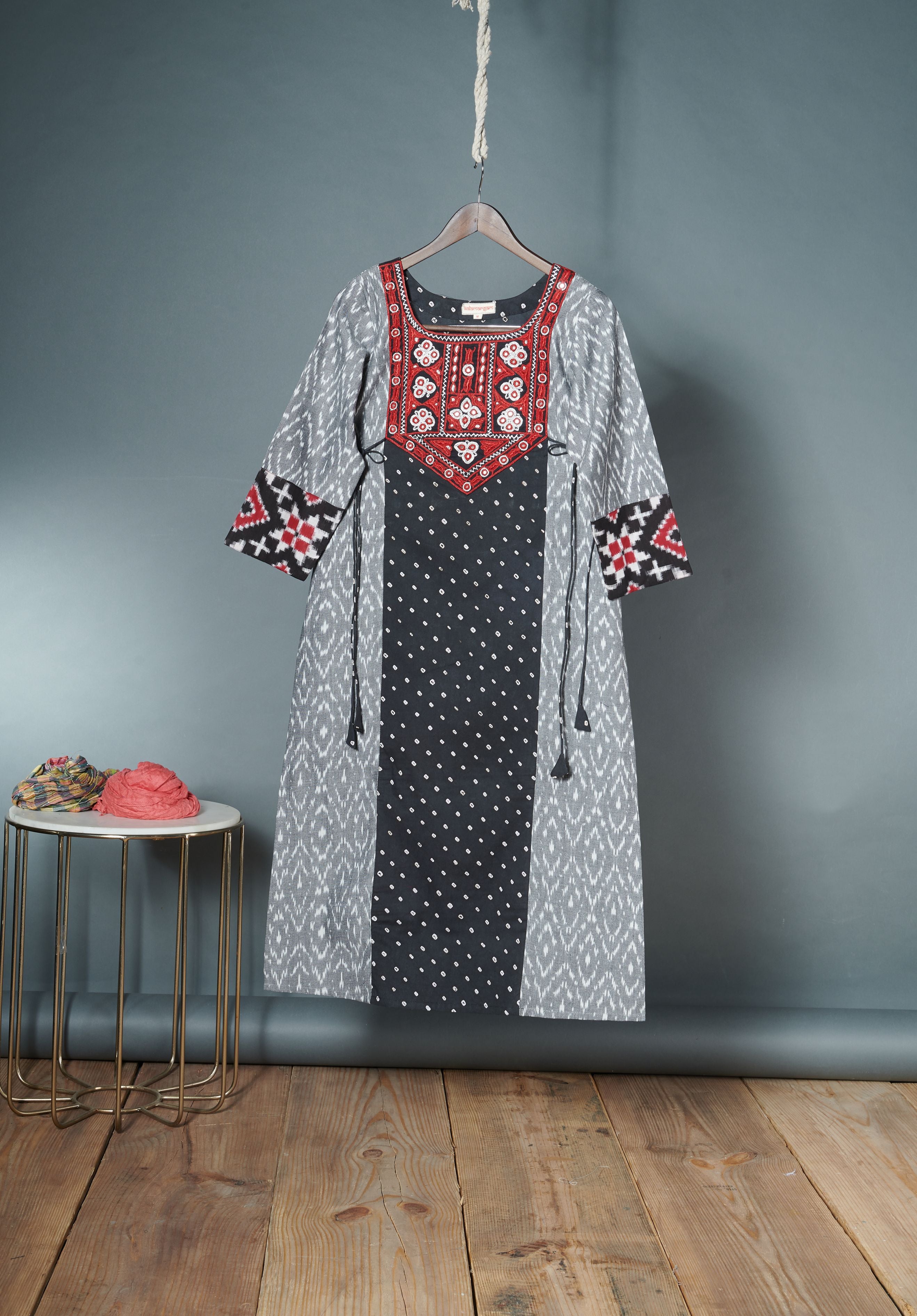 Ikat Kurta