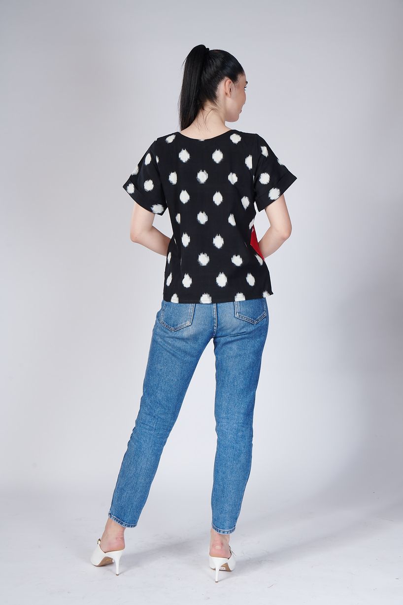 Ikat Top