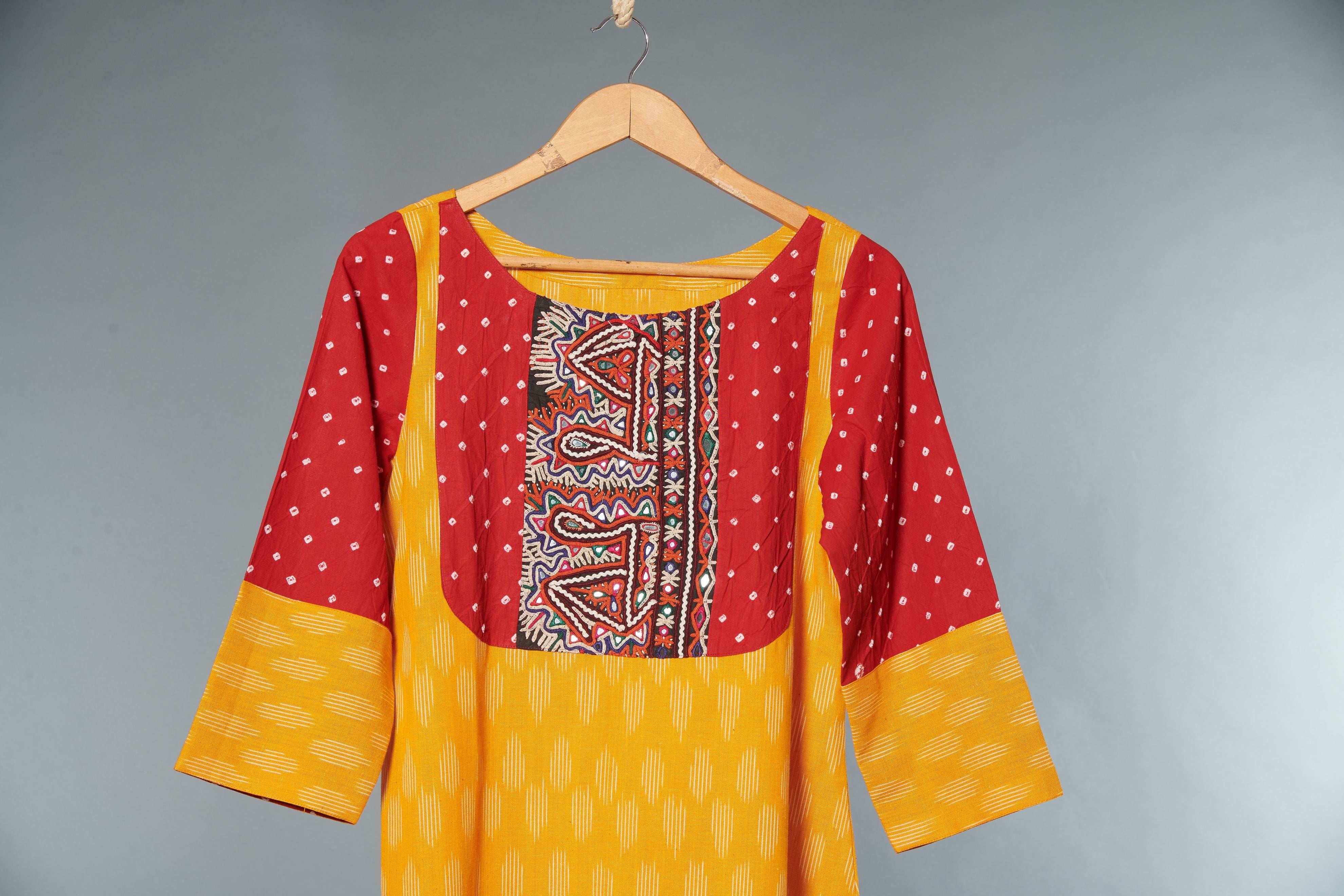 Ikat Kurta