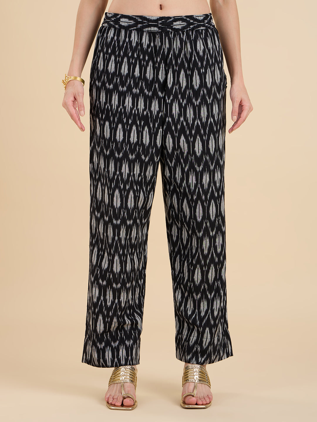 Bandhej Telia Rumal Coord Set