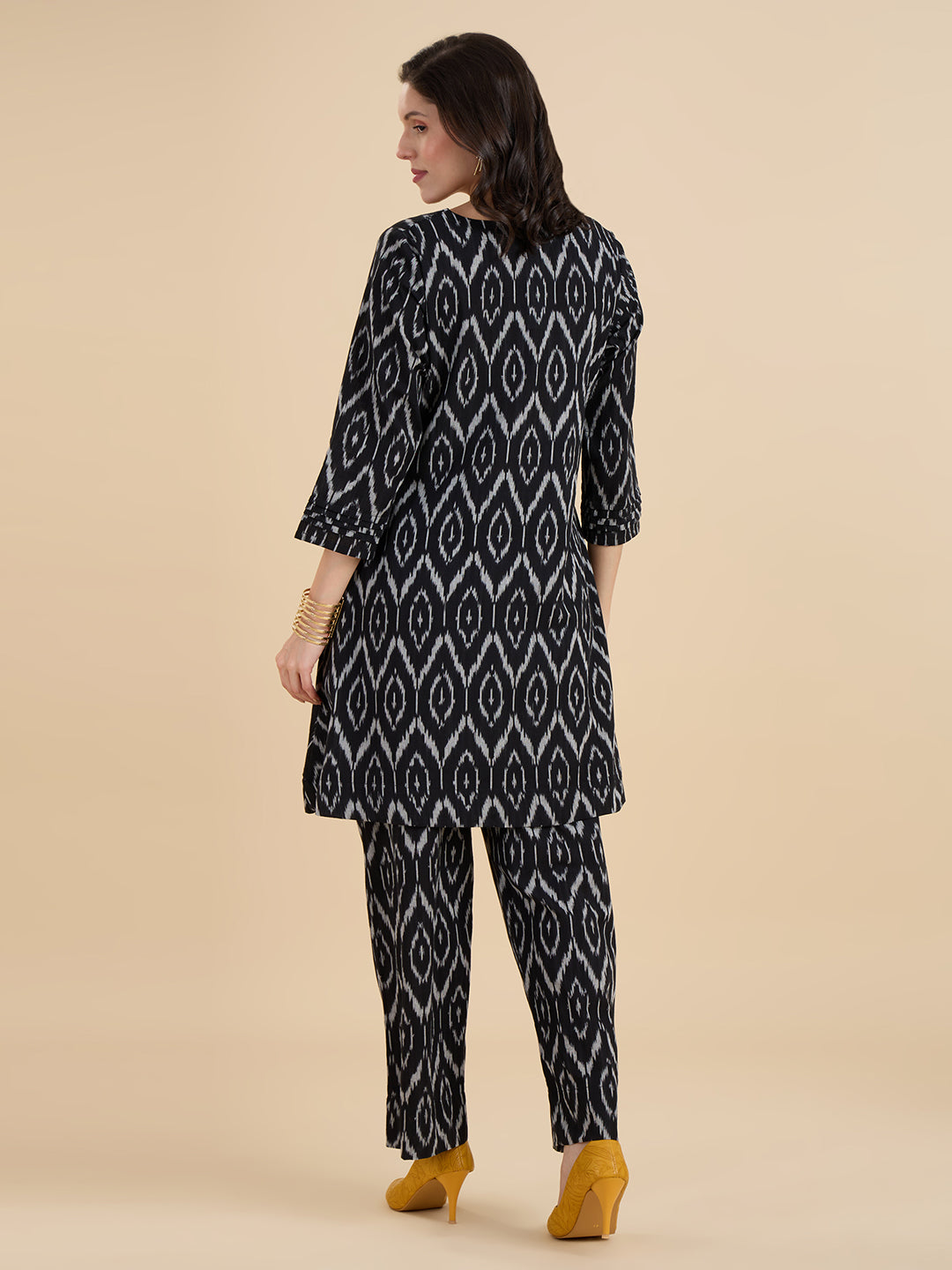 Black Ikat Coord Set