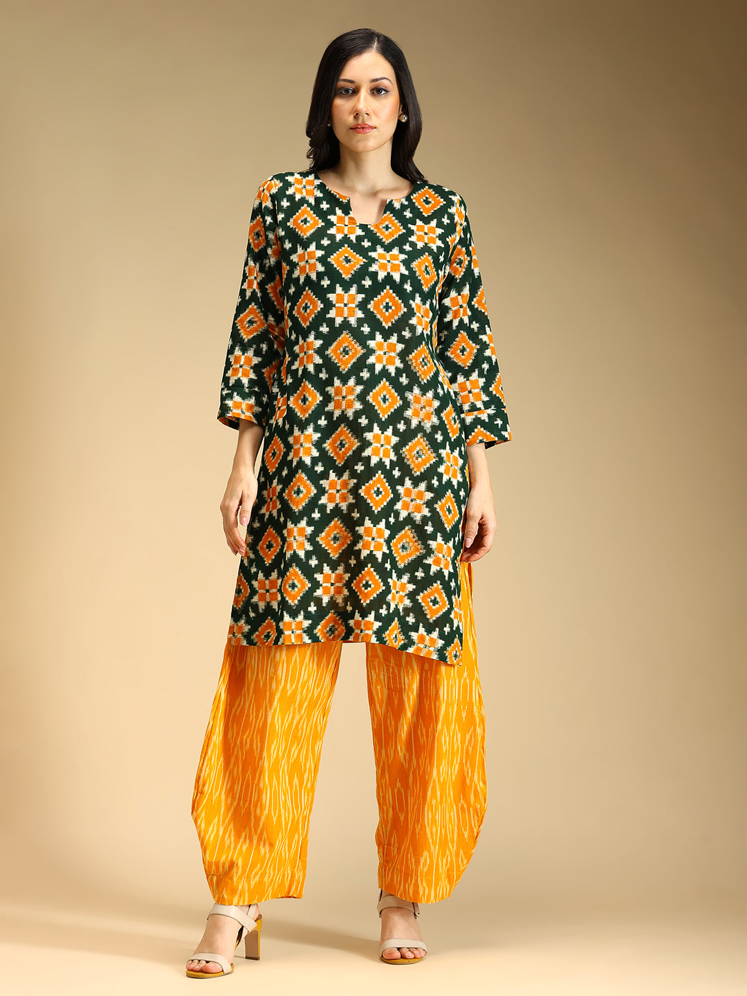 Telia Rumal Coord Set