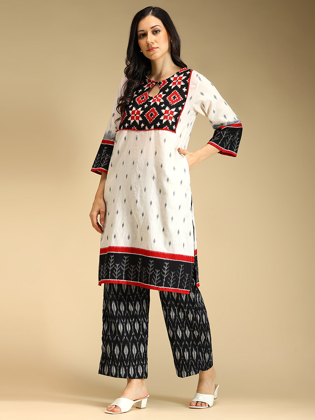 Telia Rumal Coord Set